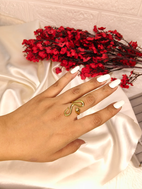 Snake Elegance Anti-Tarnish Ring