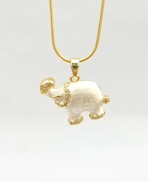 Minimal Elephant Pendant Chain