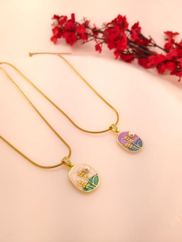 Meadow Pearl Enamel Pendant Chain
