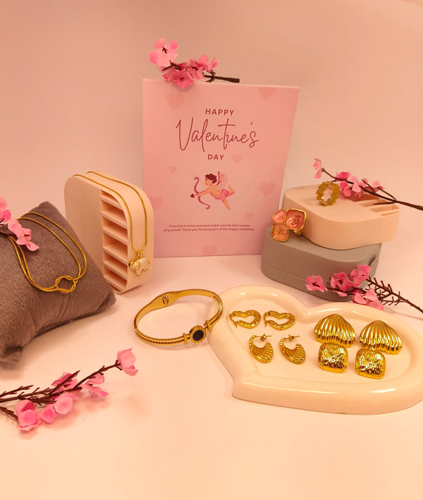 Valentines Gift Combo 5 for Her - Set of 8 Products