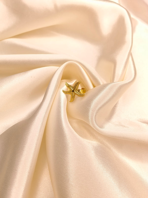Golden Starfish Anti-Tarnish Ring