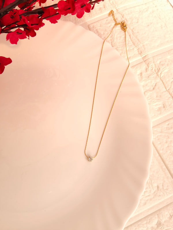 Diamond-Look Everyday Pendant Chain