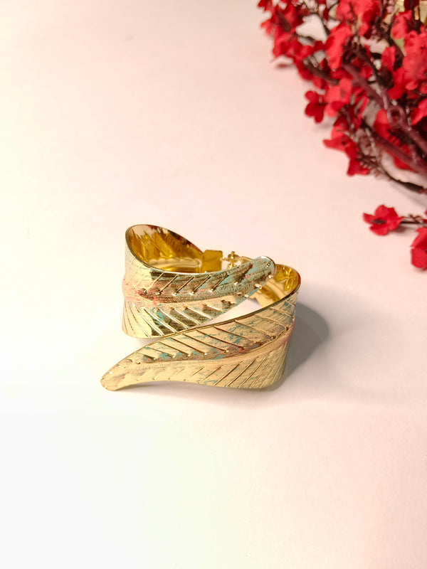 Golden Leaf Wrap Hand Cuff